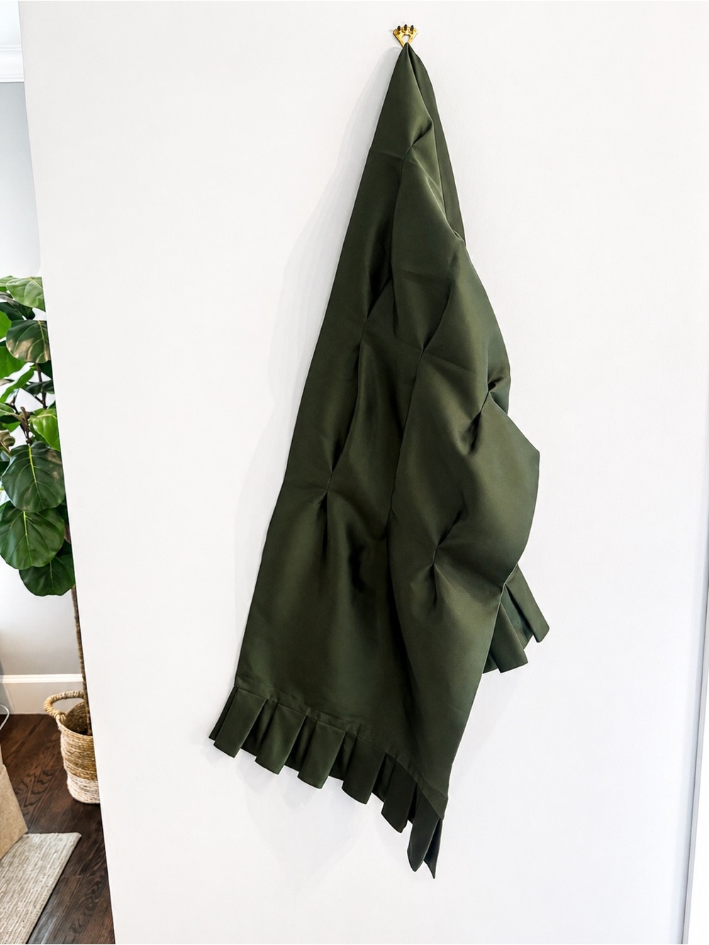 Carlisle Green Silk Blend Shawl / Wrap NWT – Matching Dress Available